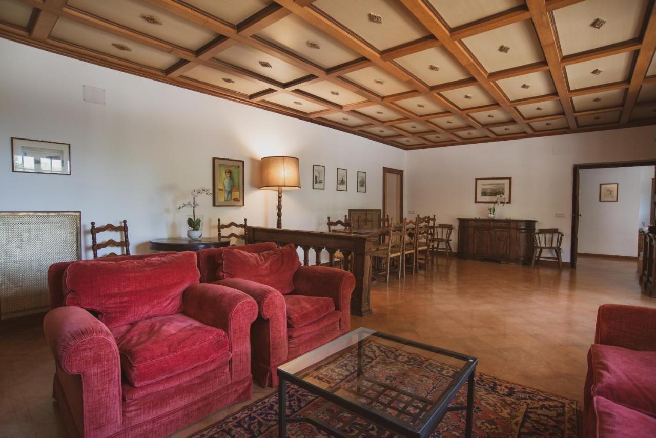 Вилла Casale Barbi Веллетри Экстерьер фото
